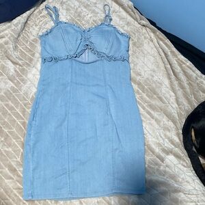 was going to wear it just went out of style for me really but really nice